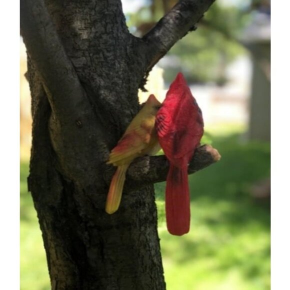'Pair of Cardinals' Tree Hugger - Yard Decor - Whimsical Tree Birds Sculpture - Picture 2 of 2